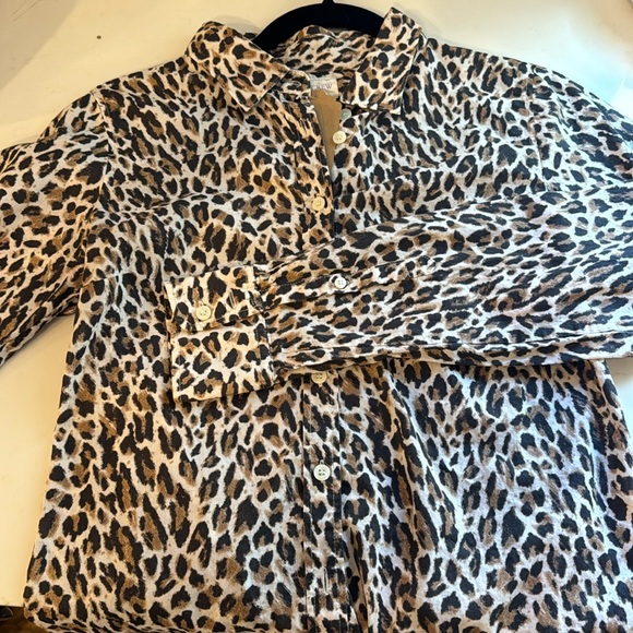 J.Crew Leopard button up size small - Picture 1 of 3